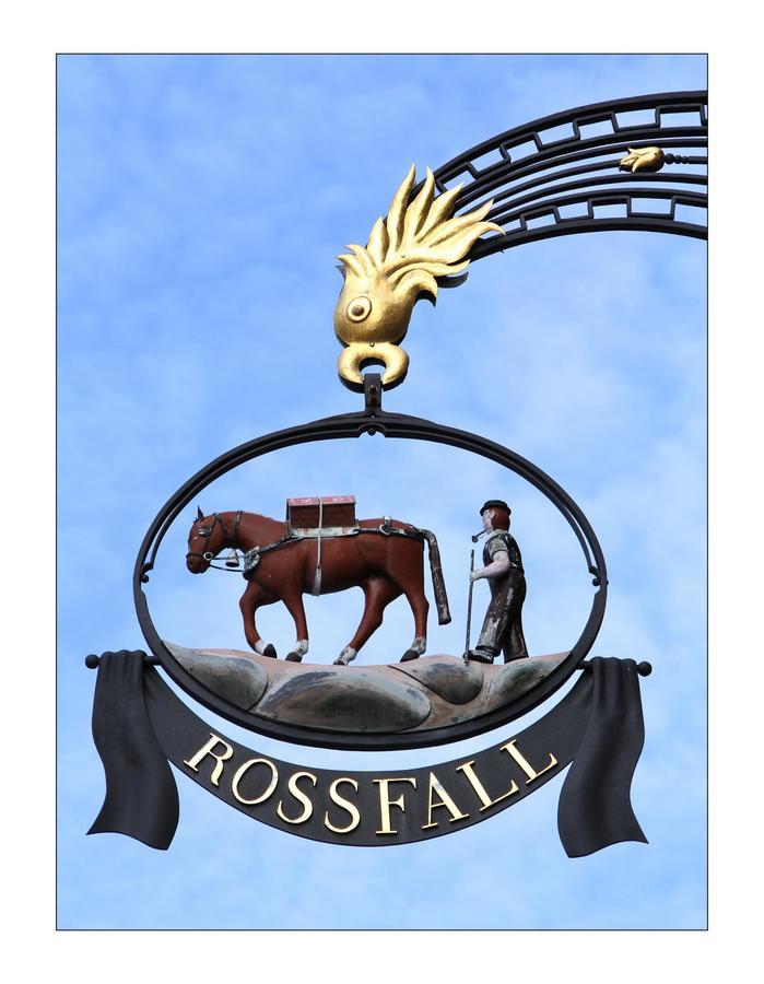Rossfall شواغالب المظهر الخارجي الصورة